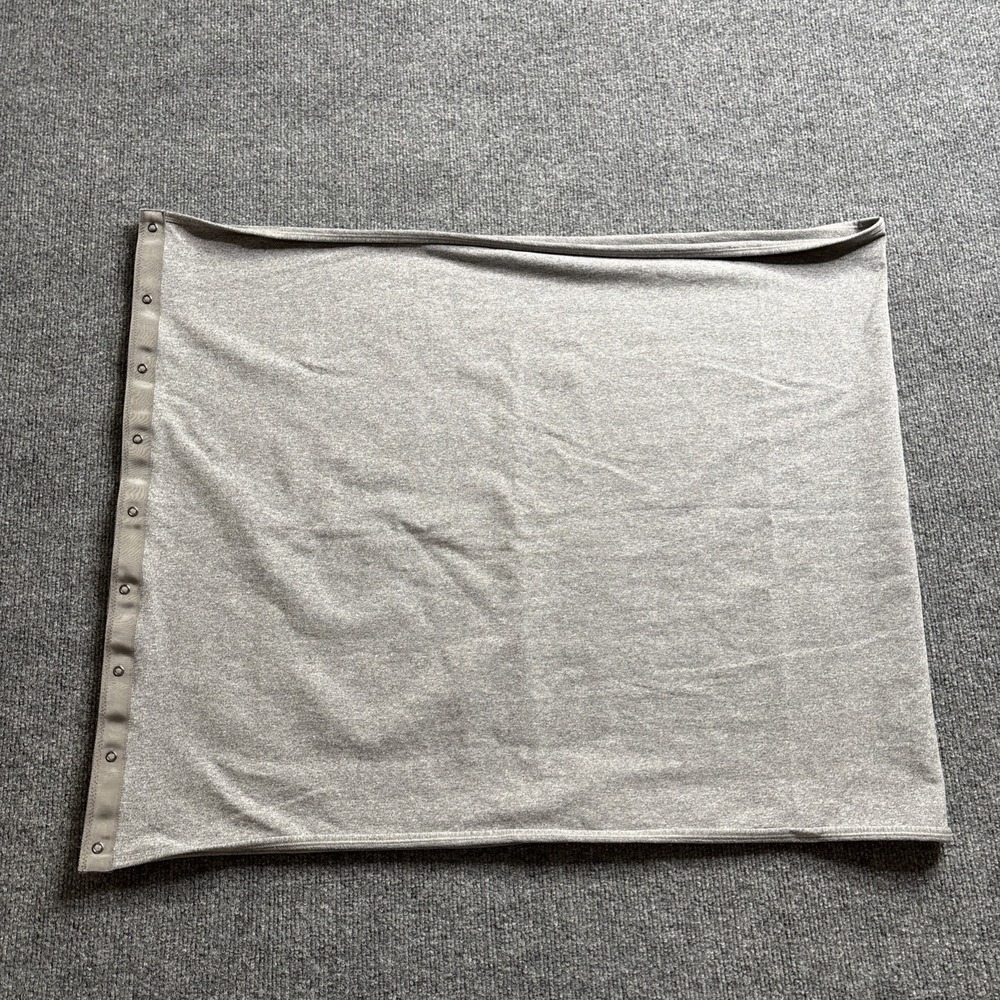 Lululemon Snap Vinyasa Light Gray One Size Scarf Wrap Infinity Scarf